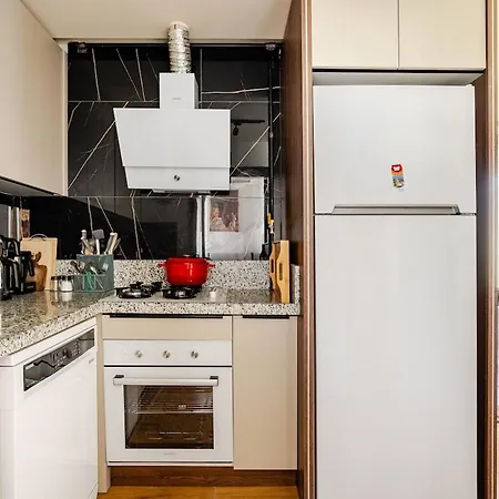 Diker Port Apartment Antalya